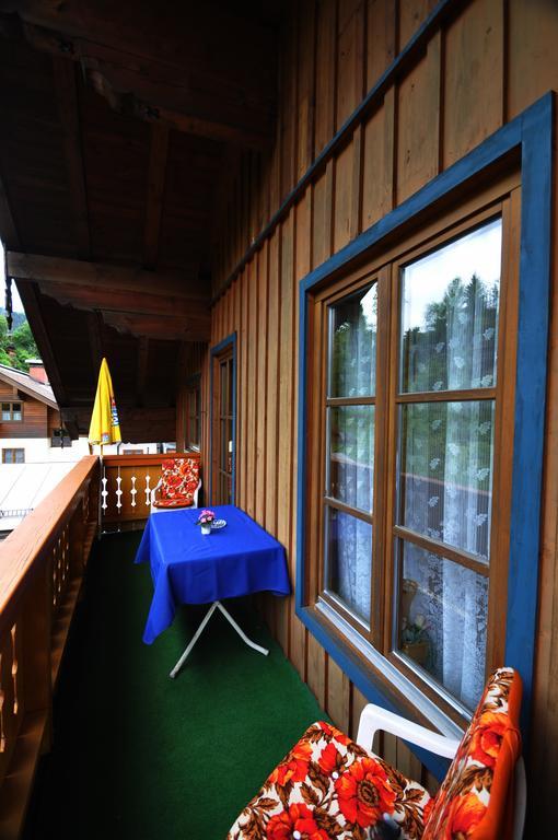 Hotel Haus Amadeus Wagrain Zimmer foto